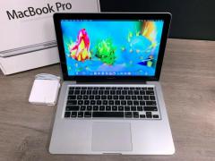 Apple Macbook Pro 15 Inch Laptop Quad Core I7